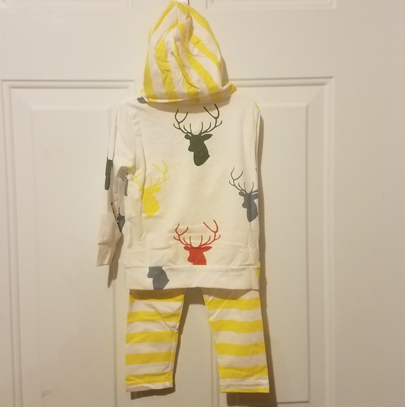 Jump around 7-9 month deer outfit - Picture 2 of 5